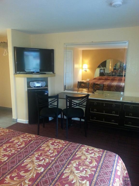 Deluxe Inn Motel Хьюстон Номер фото